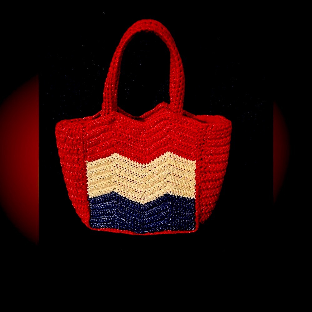 Vintage Made in Japan Red White & Blue Straw Handbag